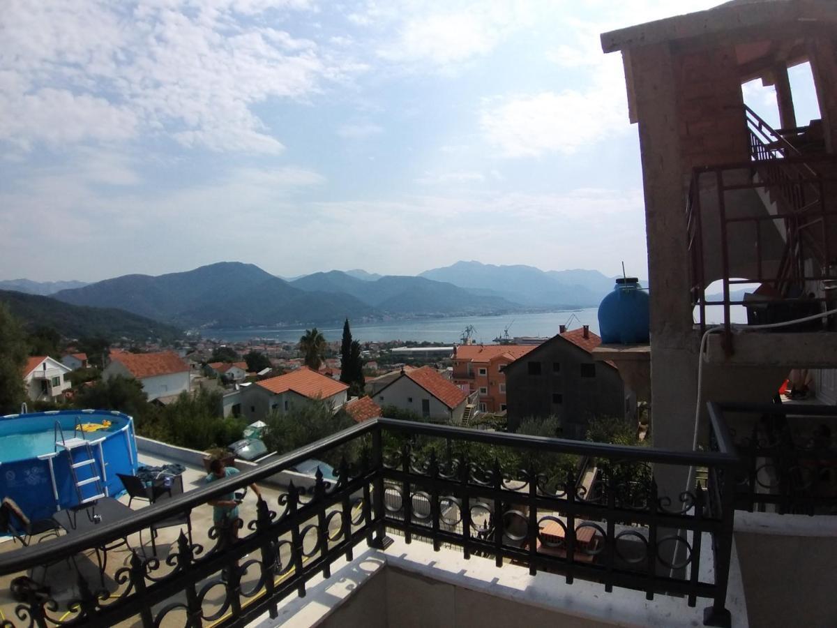 Apartman Dajoda 1 Bijela Esterno foto